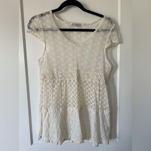 Solitaire Cream Lace Floral Top